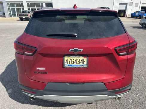 Used 2023 Chevrolet Blazer LT w/ Convenience Package image 3