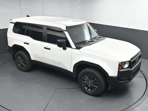 Used 2024 Toyota Land Cruiser 1958 image 40