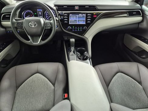 Used 2019 Toyota Camry LE w/ Convenience Package FWD image 23
