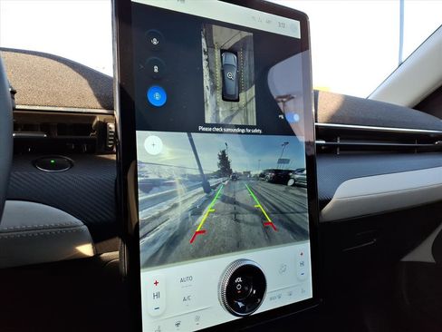 Certified 2021 Ford Mustang Mach-E Premium image 21