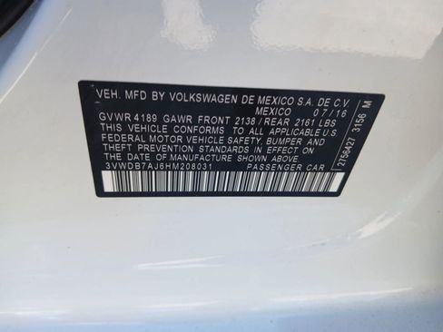 Used 2017 Volkswagen Jetta SE image 10