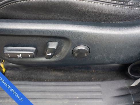 Used 2023 Toyota 4Runner SR5 Premium image 18