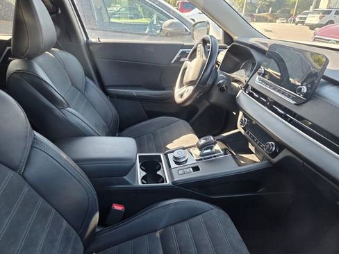 Used 2024 Mitsubishi Outlander SE image 10