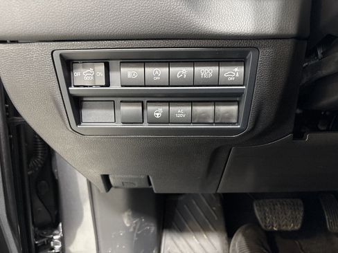 New 2026 Toyota Tundra Limited AWD/4WD image 17