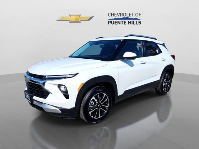 New 2026 Chevrolet TrailBlazer LT w/ Driver Confidence Package FWD image 3