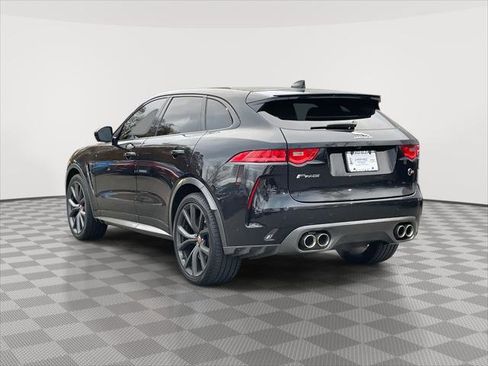 Used 2020 Jaguar F-PACE SVR image 5