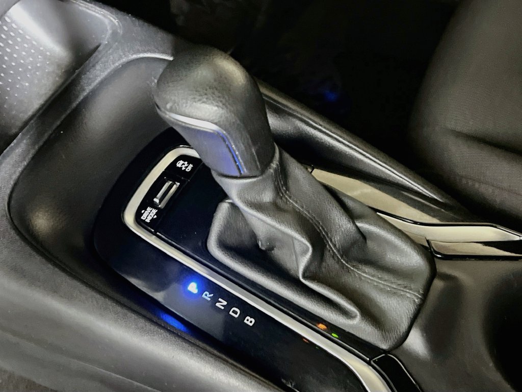 Used 2024 Toyota Corolla SE FWD image 18