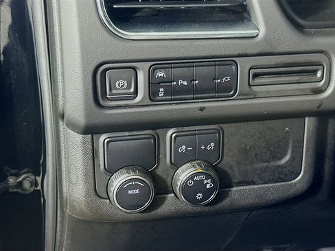 Used 2021 Chevrolet Tahoe Premier image 22