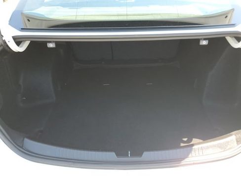 Used 2024 Chevrolet Malibu LS w/ Driver Confidence Package FWD image 9