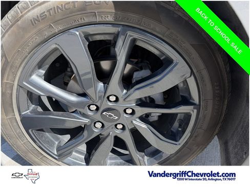 Used 2022 Chevrolet Equinox RS w/ RS Leather Package FWD image 8