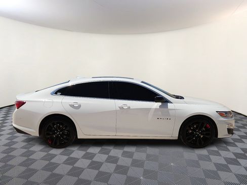 Used 2025 Chevrolet Malibu LT FWD image 5