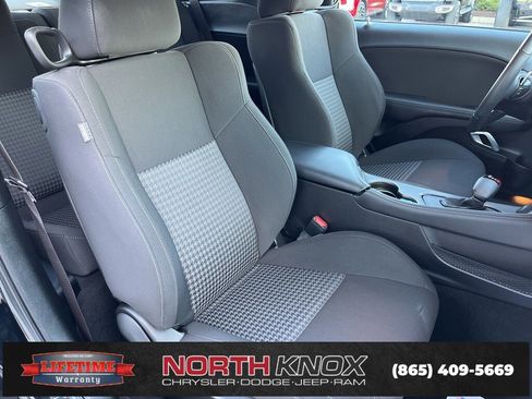 Used 2023 Dodge Challenger R/T w/ Blacktop Package image 21