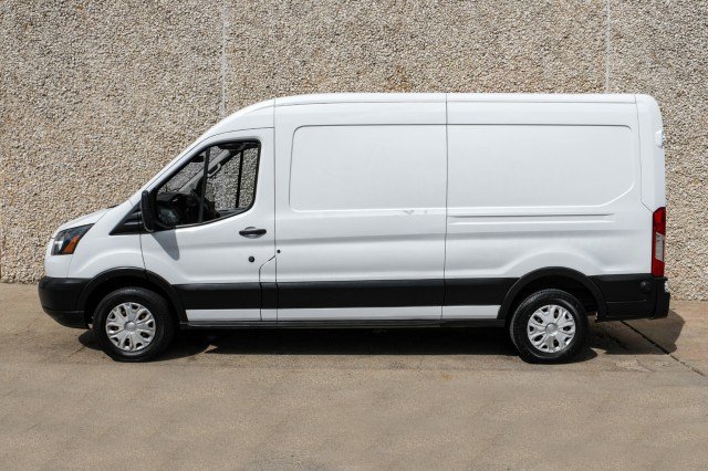 Used 2019 Ford Transit 250 148 Medium Roof RWD image 9