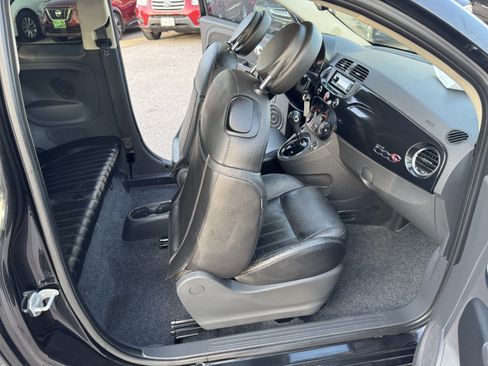 Used 2013 FIAT 500 Lounge w/ Luxury Leather Pkg image 20