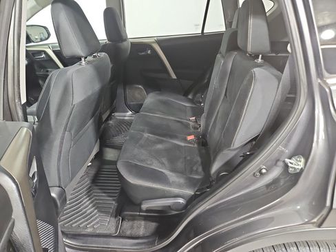 Used 2015 Toyota RAV4 XLE image 25