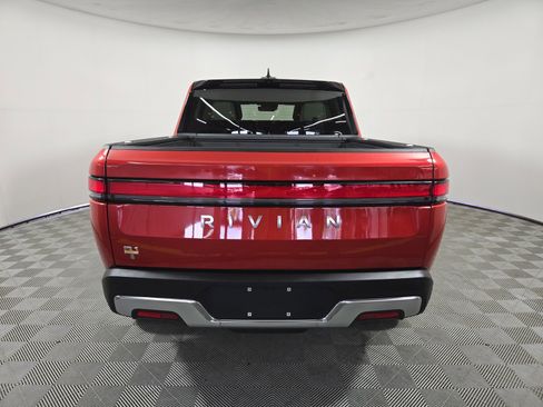 Used 2023 Rivian R1T Adventure image 4