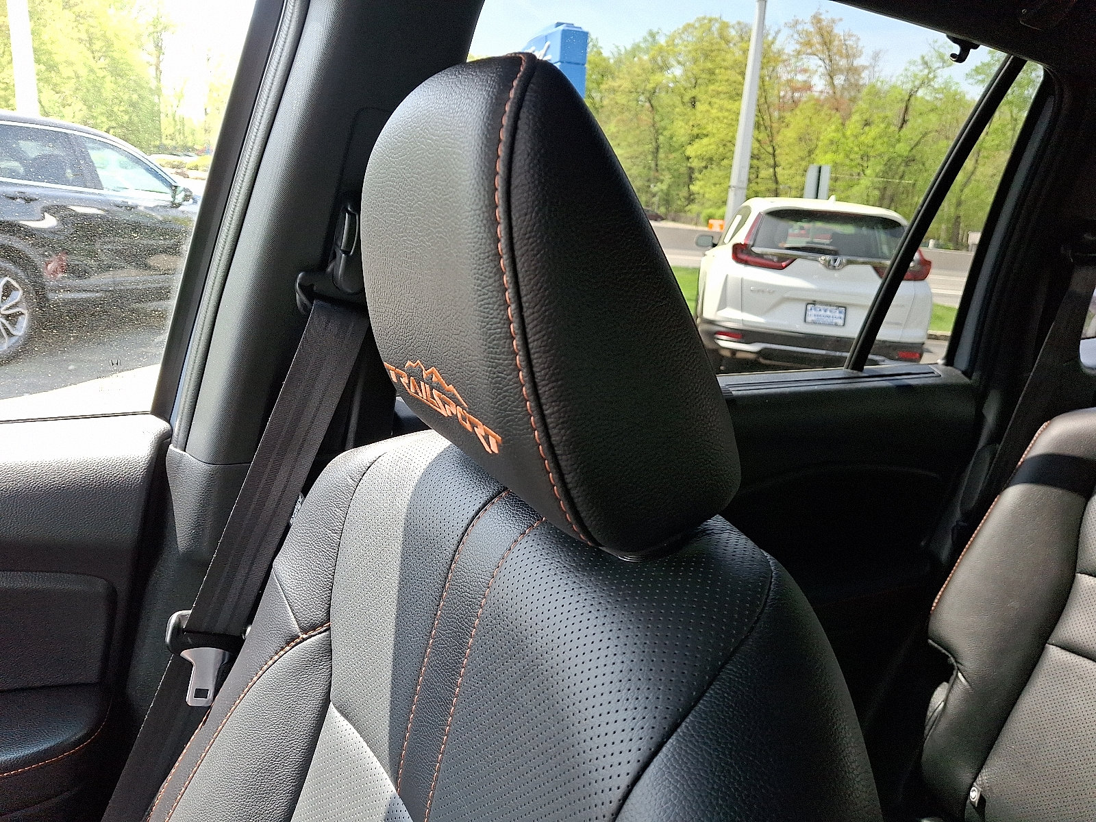 Used 2022 Honda Pilot TrailSport image 17