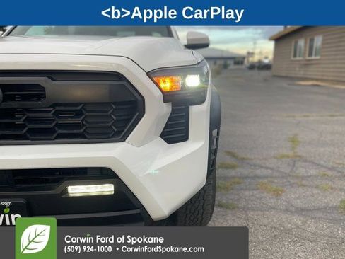 Used 2025 Toyota Tacoma TRD Off-Road image 8