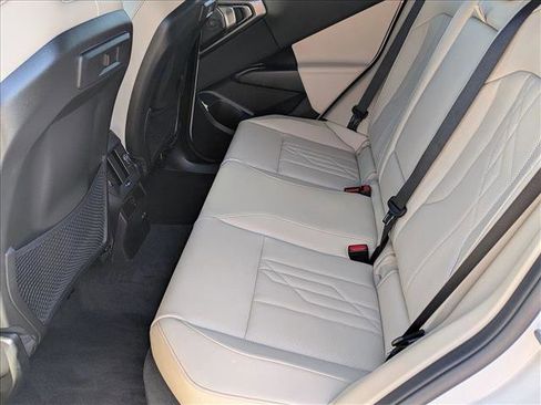 Used 2026 BMW X3 xDrive30 w/ Premium Package image 16