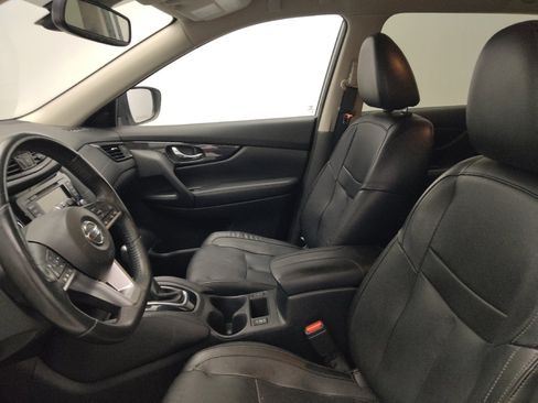 Used 2018 Nissan Rogue SL FWD image 17