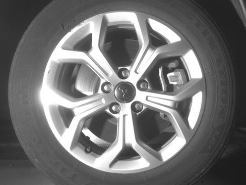 Used 2025 Jeep Compass Latitude image 13