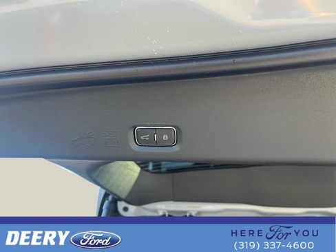 New 2026 Ford Expedition Tremor image 23