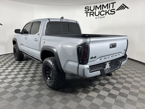 Used 2021 Toyota Tacoma SR5 w/ Trail Edition image 3