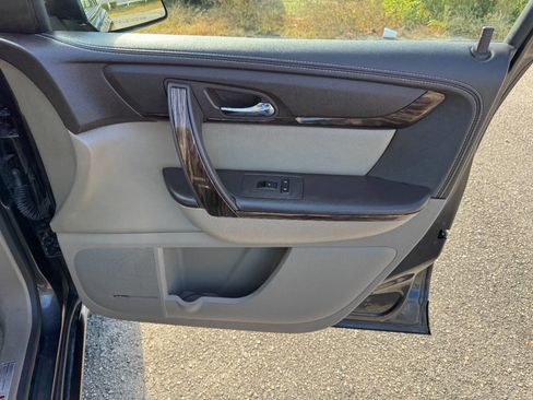 Used 2015 GMC Acadia Denali image 47