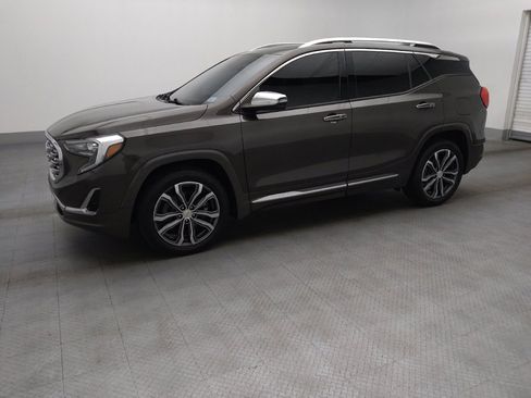 Used 2019 GMC Terrain Denali w/ Advanced Safety Package image 2