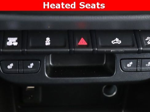 Used 2018 Chevrolet Colorado Z71 image 4