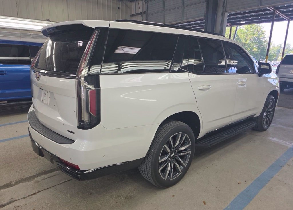 Used 2021 Cadillac Escalade Sport RWD image 6