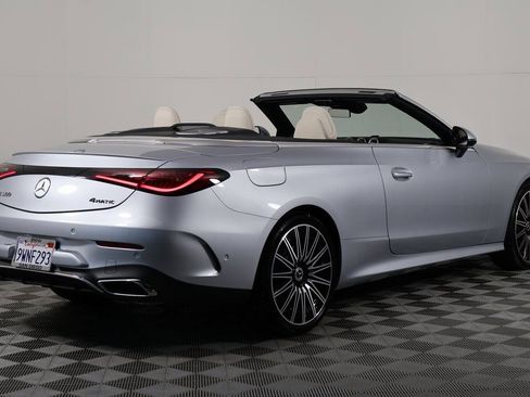 Used 2026 Mercedes-Benz CLE 300 4MATIC Cabriolet image 5