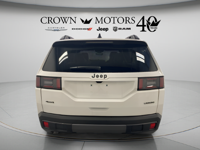 Used 2026 Jeep Cherokee Laredo AWD/4WD image 5
