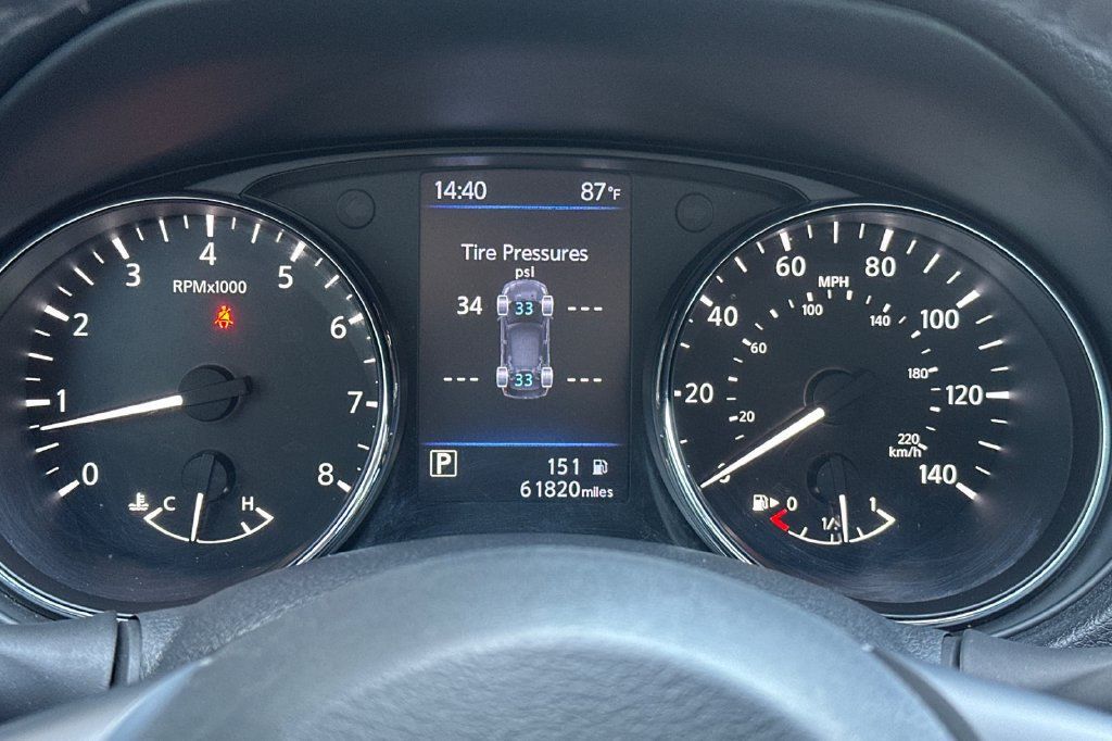 Used 2020 Nissan Rogue SV FWD image 23