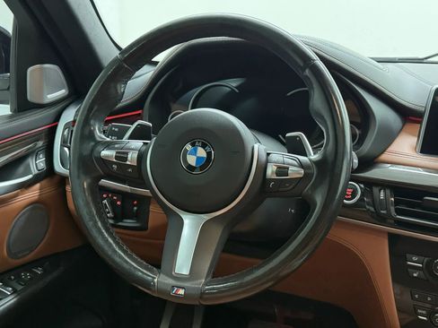 Used 2019 BMW X6 xDrive50i w/ M Sport Package image 17