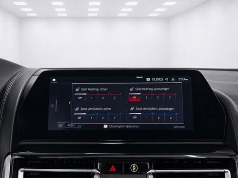 Used 2020 BMW M8 Competition w/ M Carbon Exterior Package AWD/4WD image 33