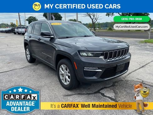 Used 2023 Jeep Grand Cherokee Limited AWD/4WD image 3