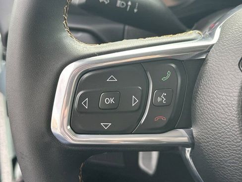 Certified 2024 Jeep Wrangler Sahara w/ Technology Group image 26