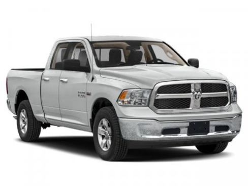 Used 2024 RAM 1500 Classic SLT AWD/4WD image 9