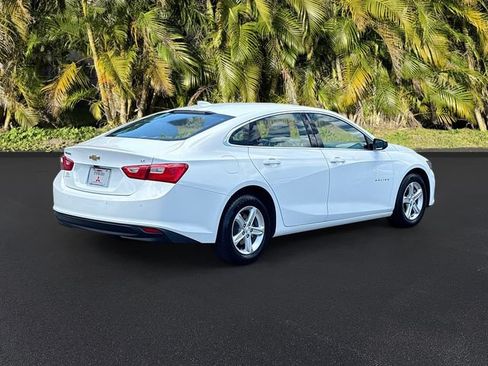 Used 2024 Chevrolet Malibu LT FWD image 4