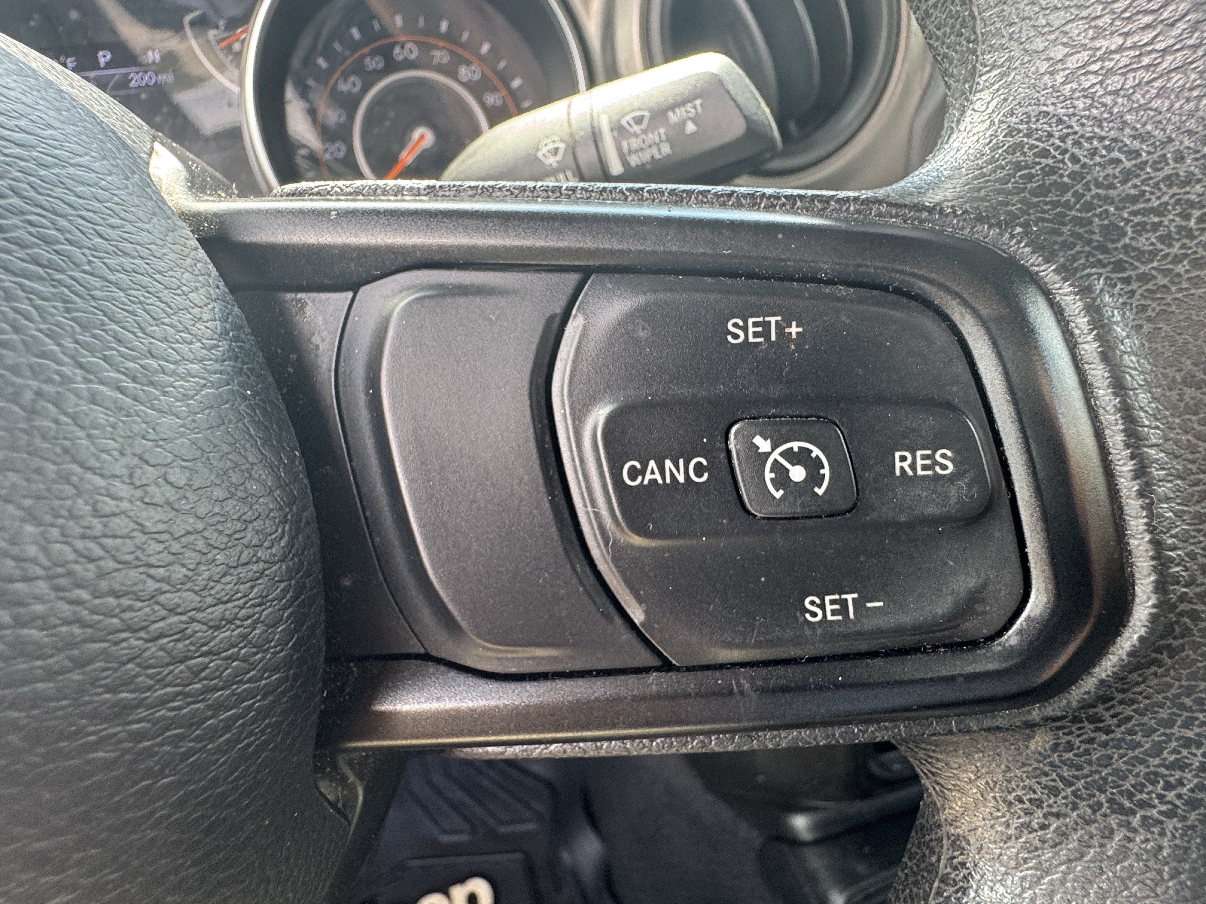 Used 2020 Jeep Wrangler Sport AWD/4WD image 27