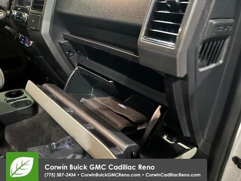 Used 2019 Ford F150 XLT w/ Equipment Group 302A Luxury AWD/4WD image 38