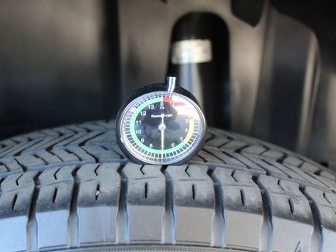 Used 2019 Ford Flex SE image 31