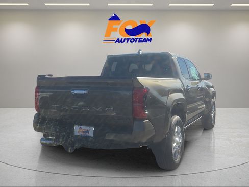 New 2026 Toyota Tacoma Limited AWD/4WD image 4