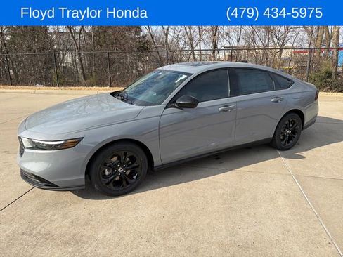 New 2025 Honda Accord SE image 1