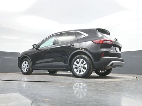 Used 2024 Ford Escape Active AWD/4WD image 36
