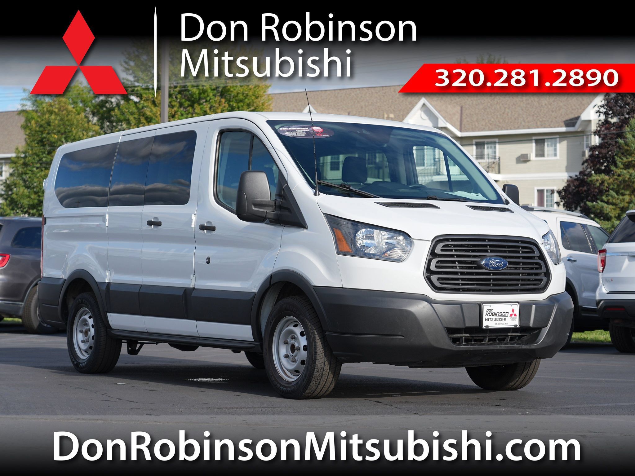 Used 2019 Ford Transit 150 XL RWD image 1