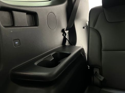Used 2025 Kia Telluride S image 33