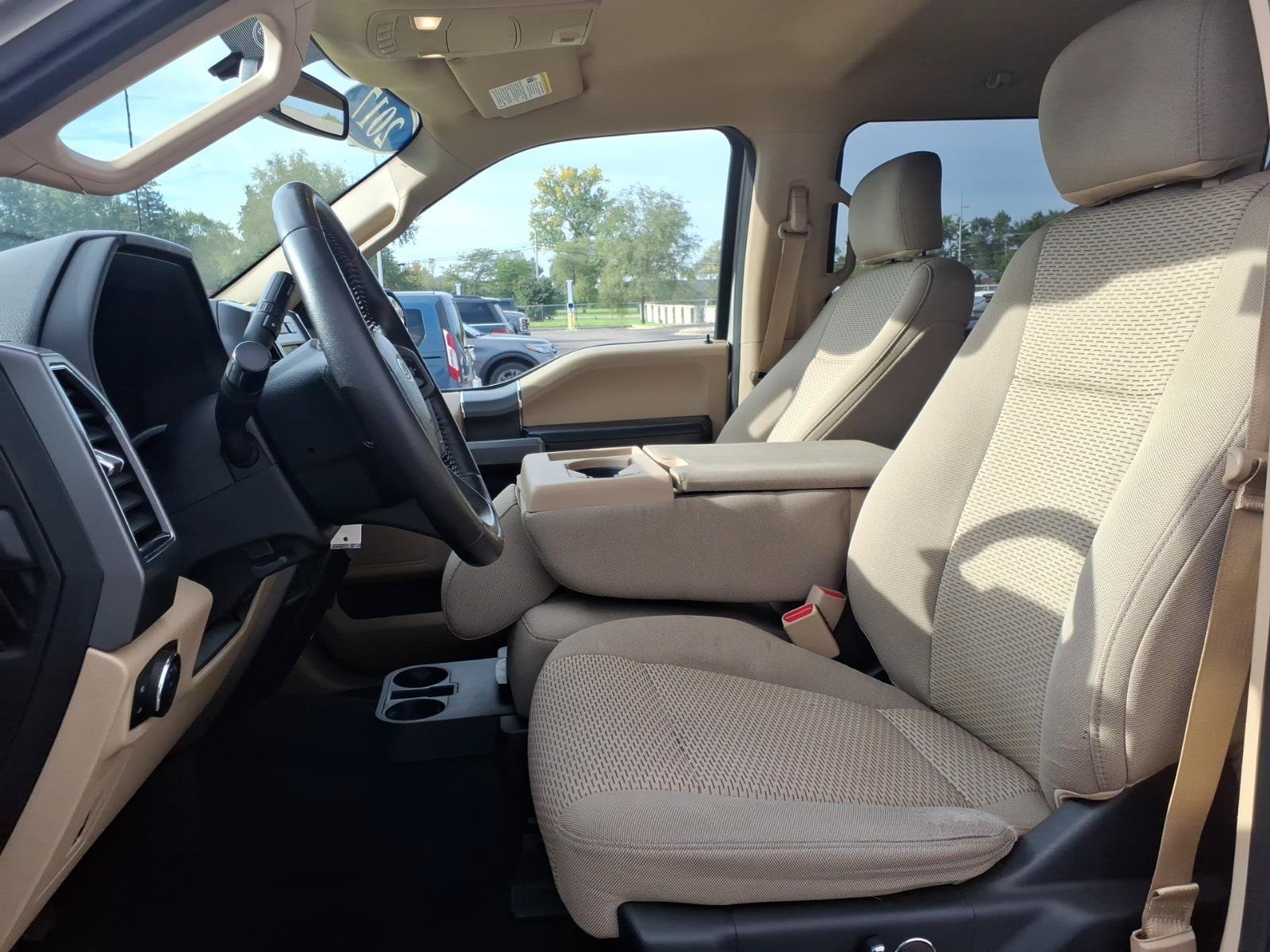 Used 2017 Ford F150 XLT w/ Equipment Group 302A Luxury AWD/4WD image 15