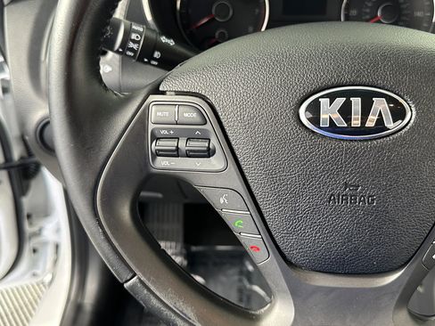 Used 2015 Kia Forte EX image 37
